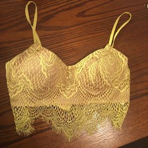 Cute yellow bustier